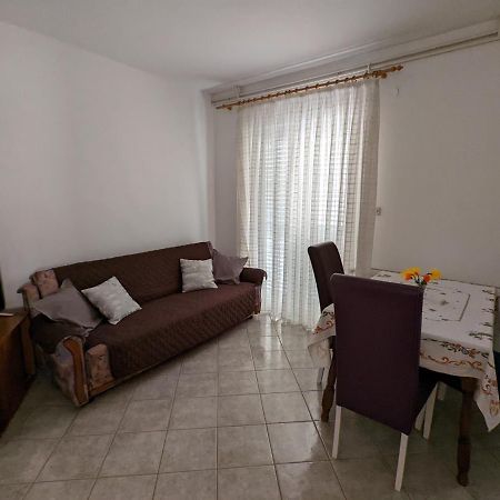 Apartment Bracic Vodice Esterno foto