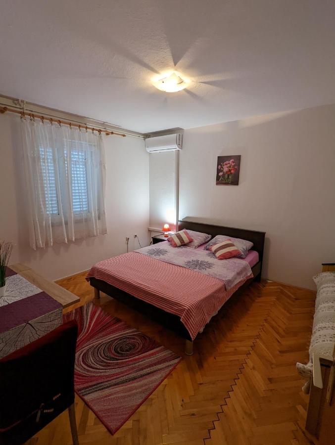 Apartment Bracic Vodice Esterno foto