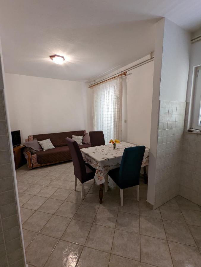 Apartment Bracic Vodice Esterno foto