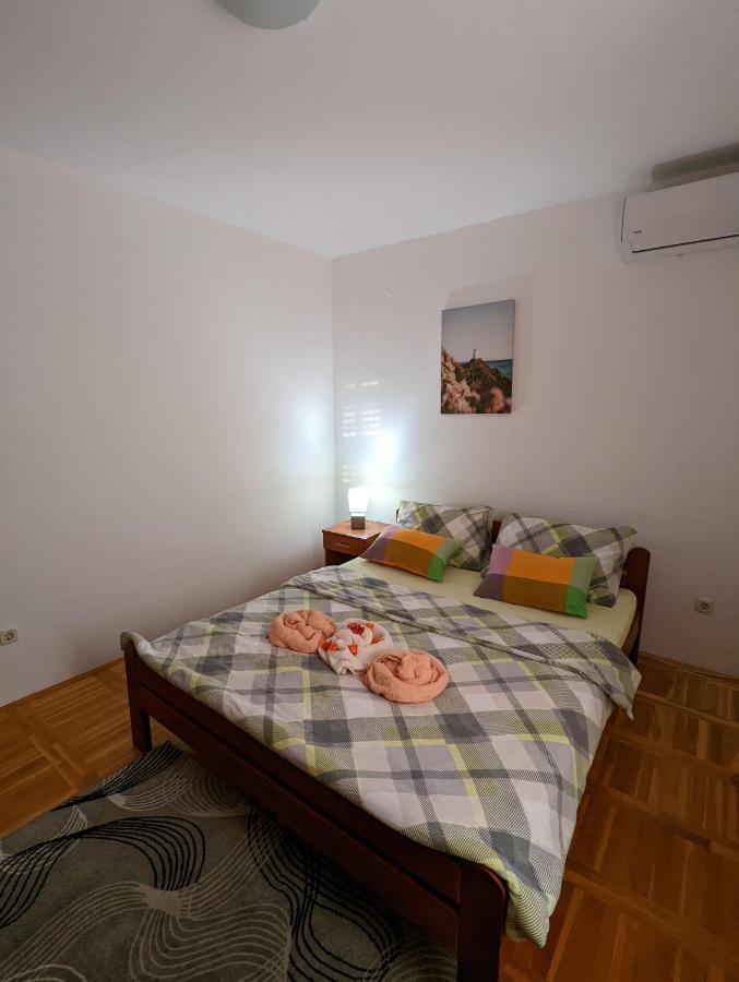 Apartment Bracic Vodice Esterno foto