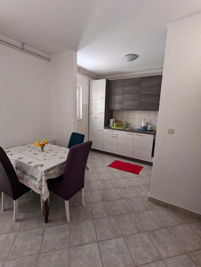 Apartment Bracic Vodice Esterno foto