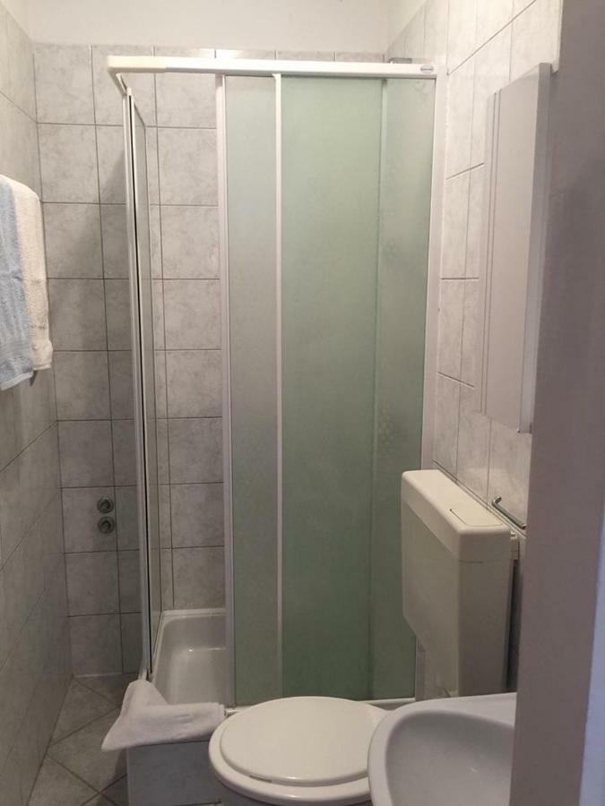 Apartment Bracic Vodice Esterno foto