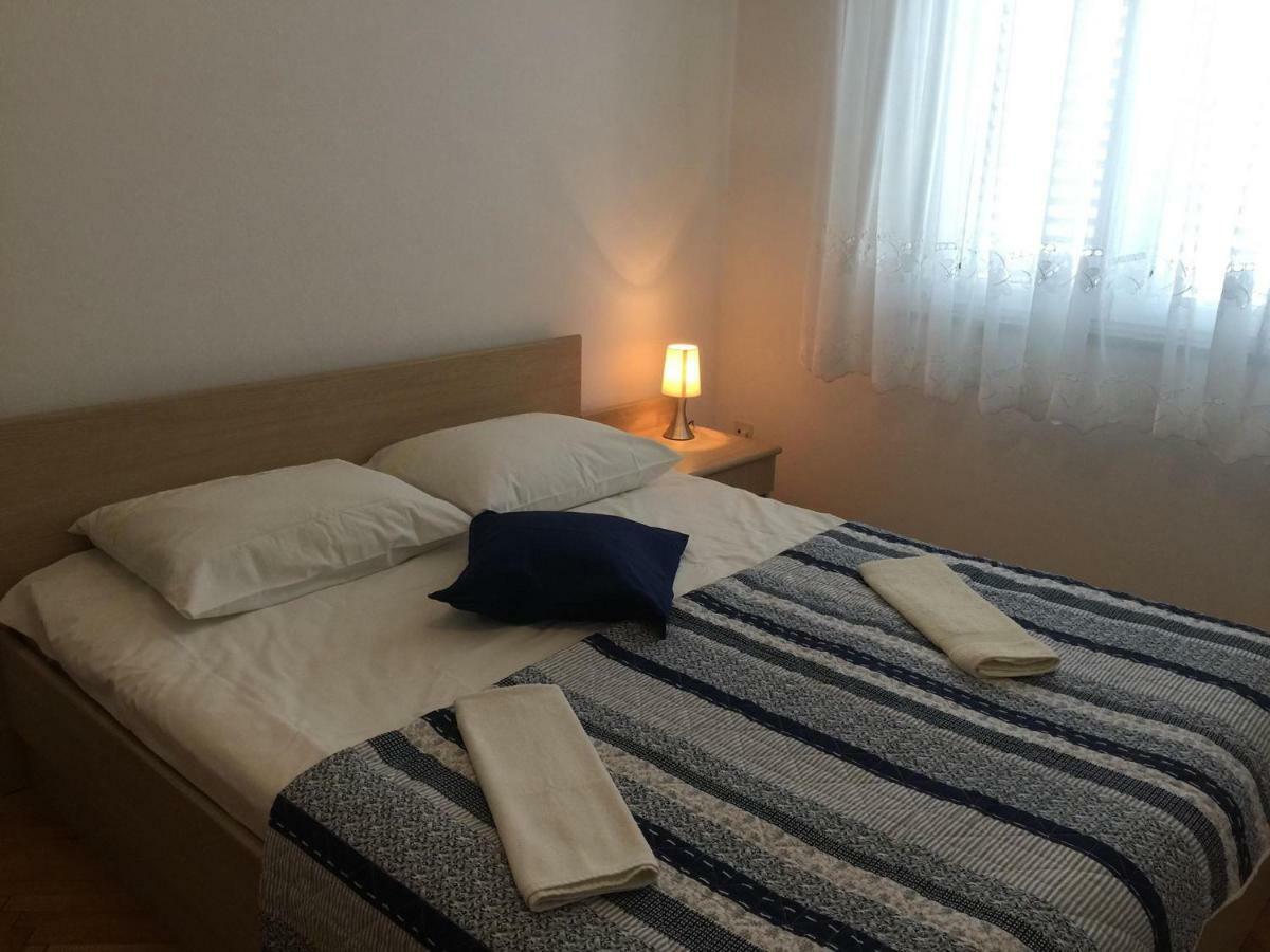 Apartment Bracic Vodice Esterno foto