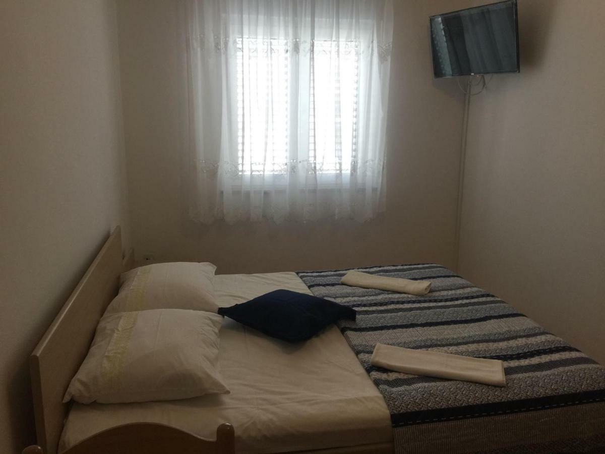 Apartment Bracic Vodice Esterno foto